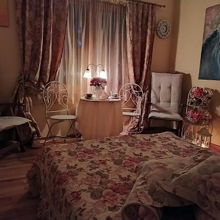 Готель Jumpravas Pils Екстер'єр фото
