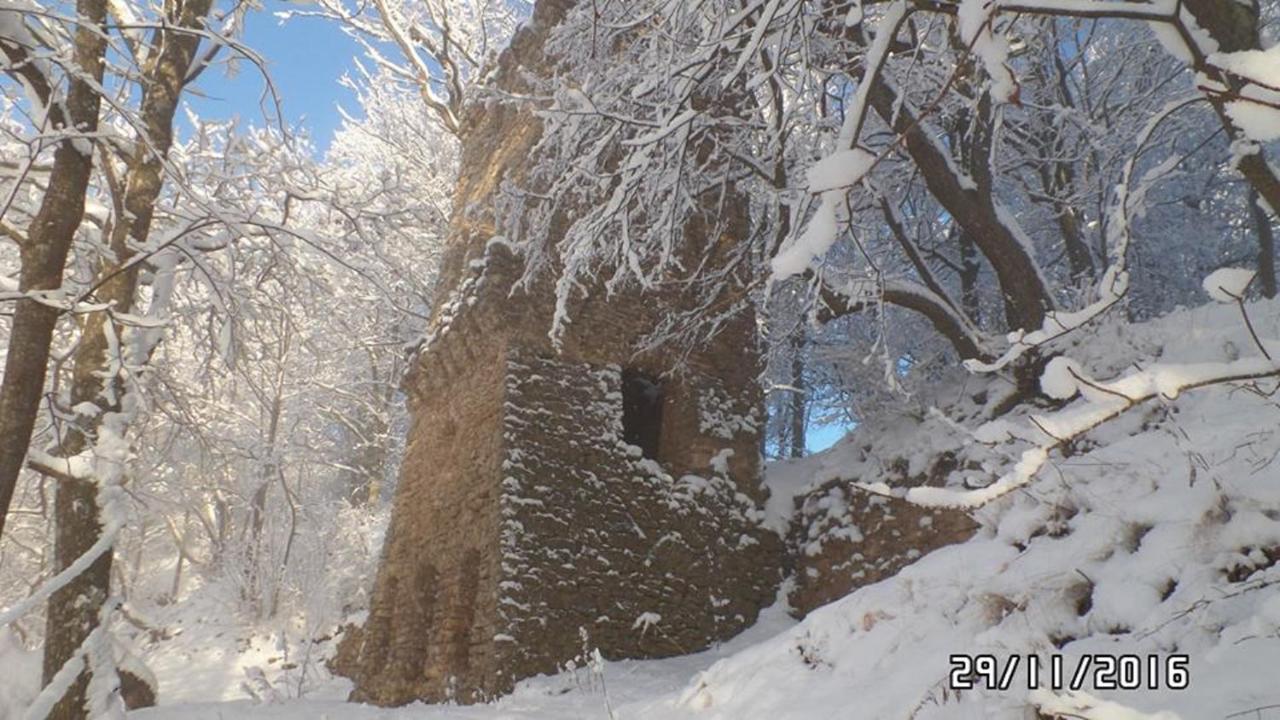 Готель Jumpravas Pils Екстер'єр фото